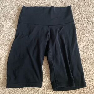 Aritzia 2XS black biker shorts